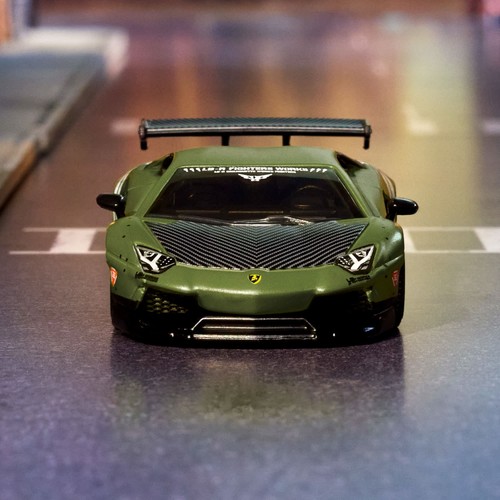 Hot wheels elite lbwk - 64,