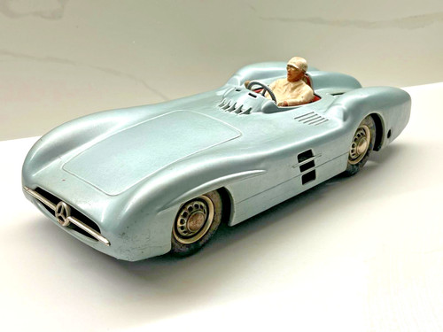Tin toy jnf - tin,